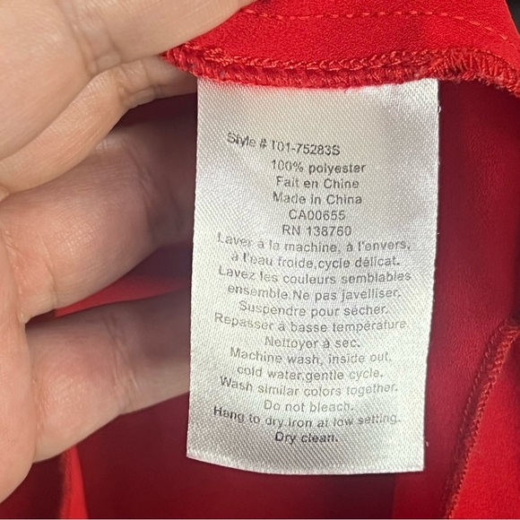 !SOLD! STORK & BABE Red Sleeveless Blouse Size XS Chiffon Valentine Red Top - Picture 8 of 8